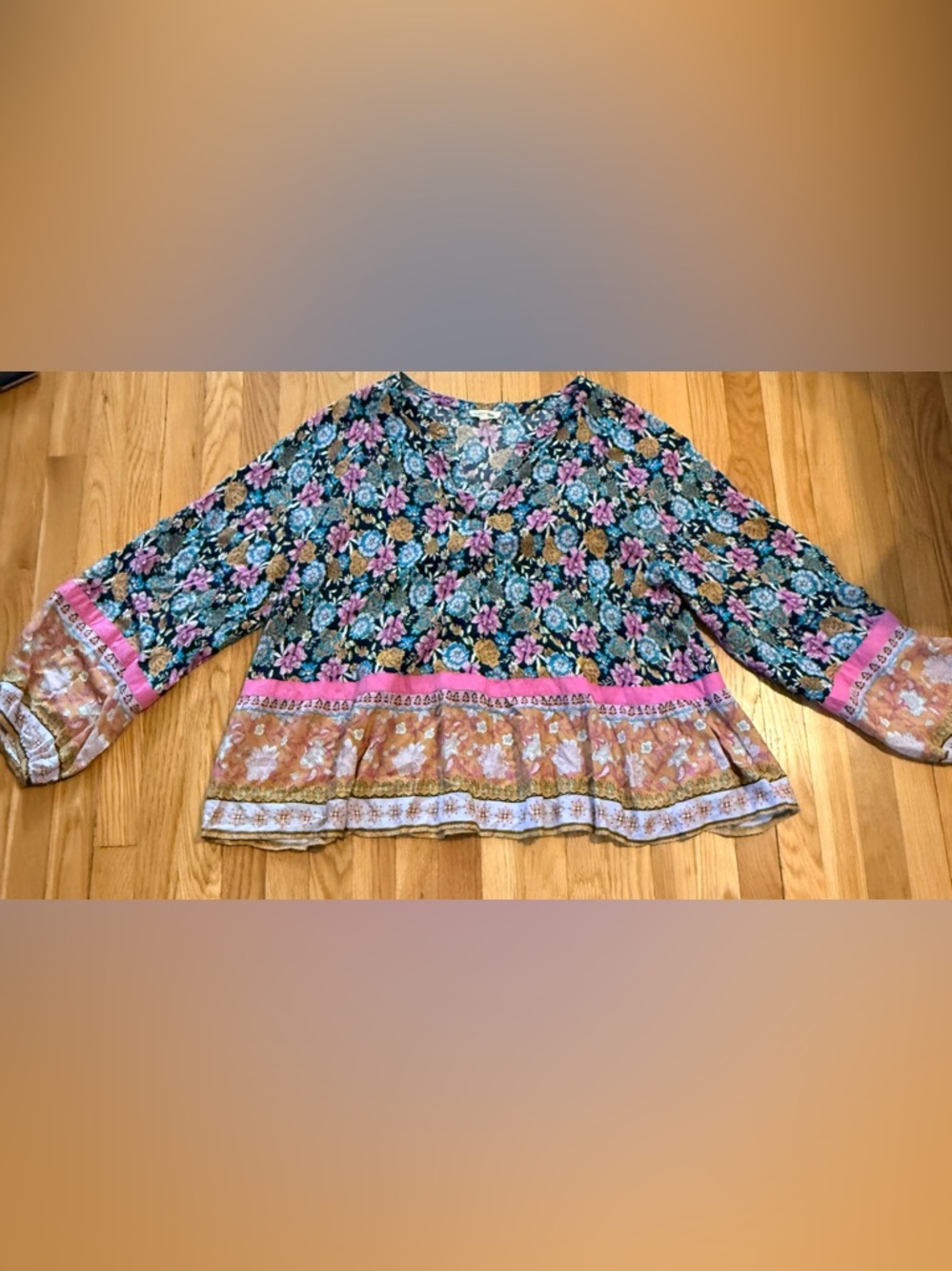 Floral Top long sleeves with Pink & Gold Border 2X boho lightweight - Picture 4 of 9